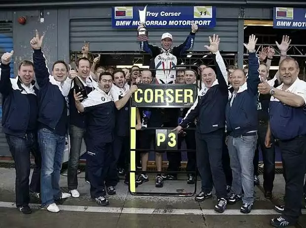 Troy Corser Titel-Bild zur News: Troy Corser