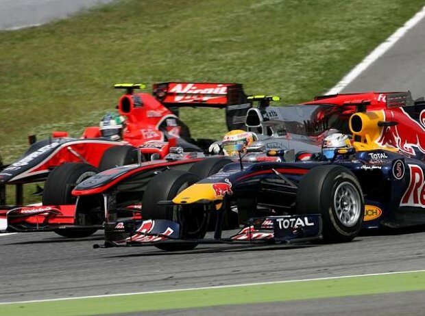 Titel-Bild zur News: Lewis Hamilton, Lucas di Grassi, Sebastian Vettel