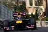 Bild zum Inhalt: Red Bull Racing feiert Webbers Pole-Runde