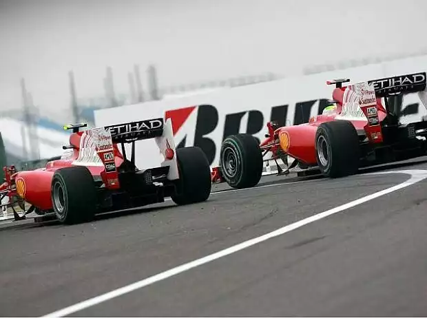 Fernando Alonso und Felipe Massa Titel-Bild zur News: Fernando Alonso und Felipe Massa