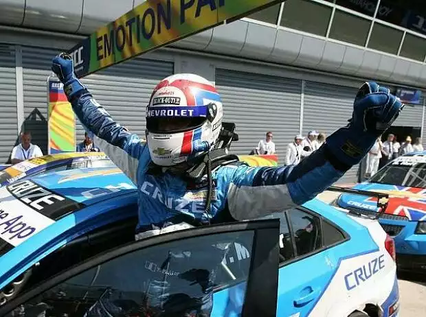 Yvan Muller Titel-Bild zur News: Yvan Muller
