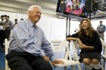 Junior Johnson und Teresa Earnhardt