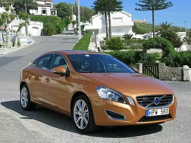 Volvo S 60 Titel-Bild zur News: Volvo S 60
