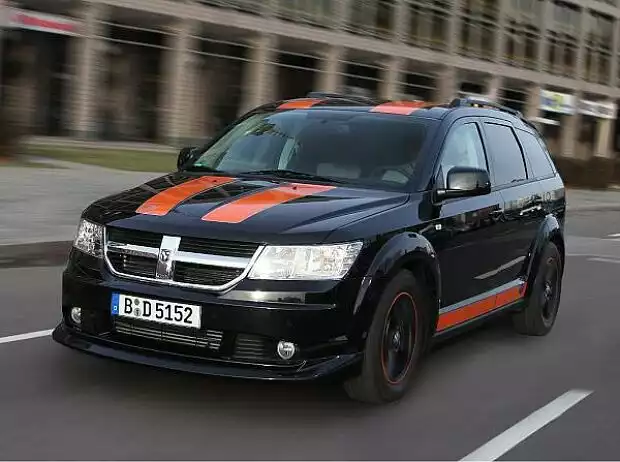 Dodge Journey SR Titel-Bild zur News: Dodge Journey SR