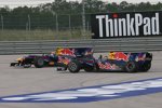 Mark Webber (Red Bull) und Sebastian Vettel (Red Bull) kollidieren