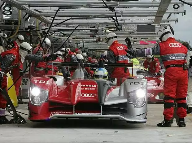 Romain Dumas, Mike Rockenfeller Titel-Bild zur News: Romain Dumas, Mike Rockenfeller