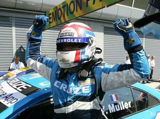 Yvan Muller Titel-Bild zur News: Yvan Muller