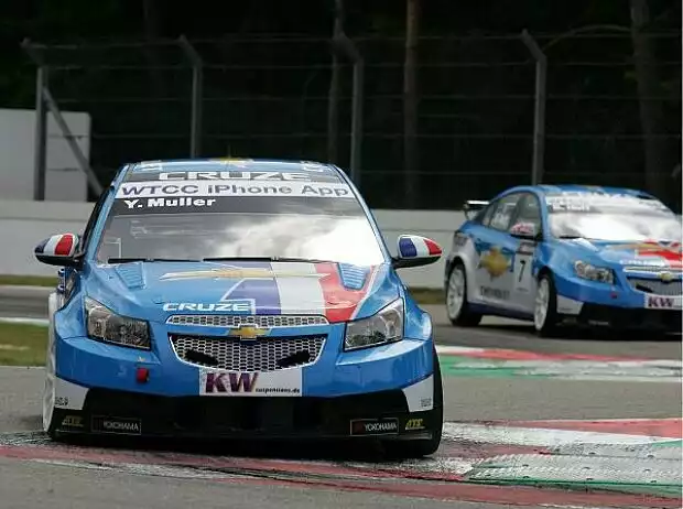 Yvan Muller, Robert Huff Titel-Bild zur News: Yvan Muller, Robert Huff
