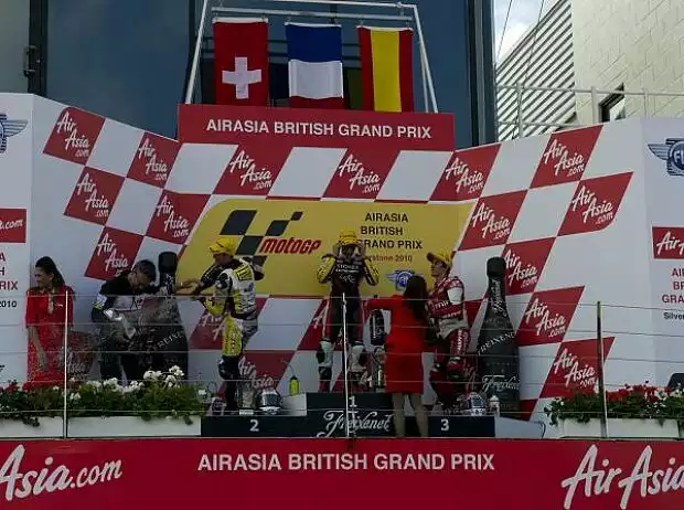 Podium in Großbritannien 2010 Titel-Bild zur News: Podium in Großbritannien 2010