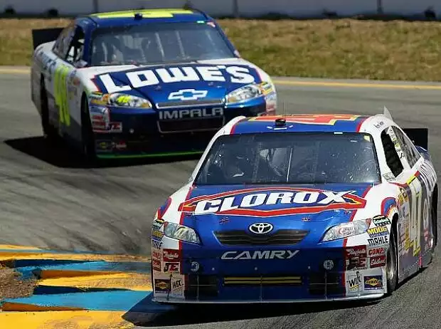 Marcos Ambrose, Jimmie Johnson Titel-Bild zur News: Marcos Ambrose, Jimmie Johnson
