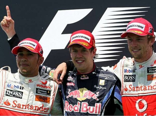 Titel-Bild zur News: Lewis Hamilton, Sebastian Vettel und Jenson Button