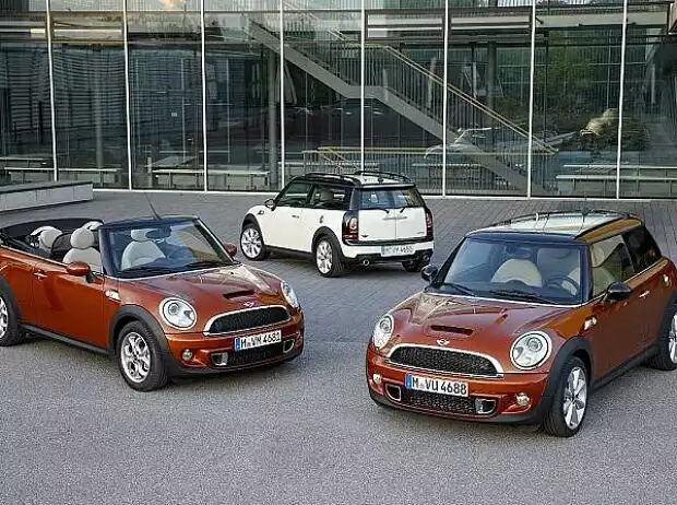 Mini, Mini Cabrio und Mini Clubman des neuen Modelljahrgangs Titel-Bild zur News: Mini, Mini Cabrio und Mini Clubman des neuen Modelljahrgangs
