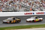 Greg Biffle (Roush) jagt David Ragan (Roush) 