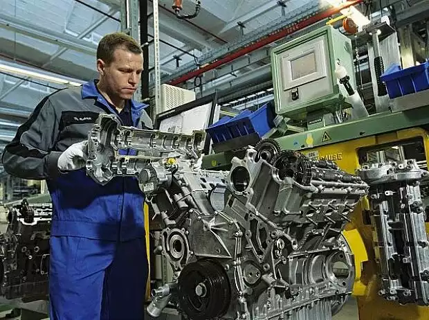 V6-Dieselmotor Daimler Titel-Bild zur News: V6-Dieselmotor Daimler