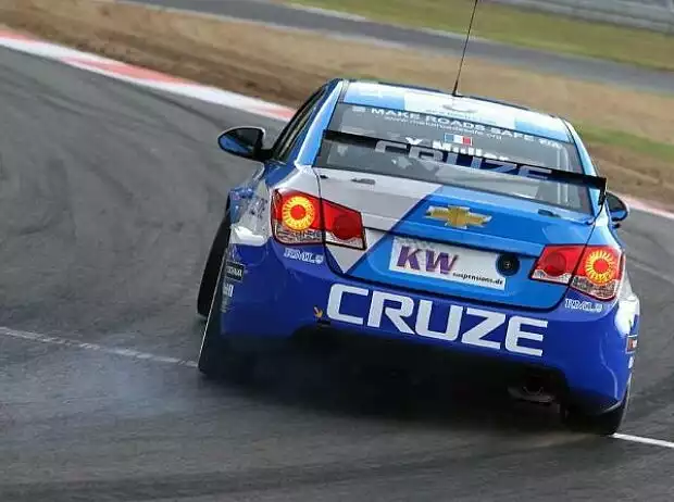 Titel-Bild zur News: Yvan Muller
