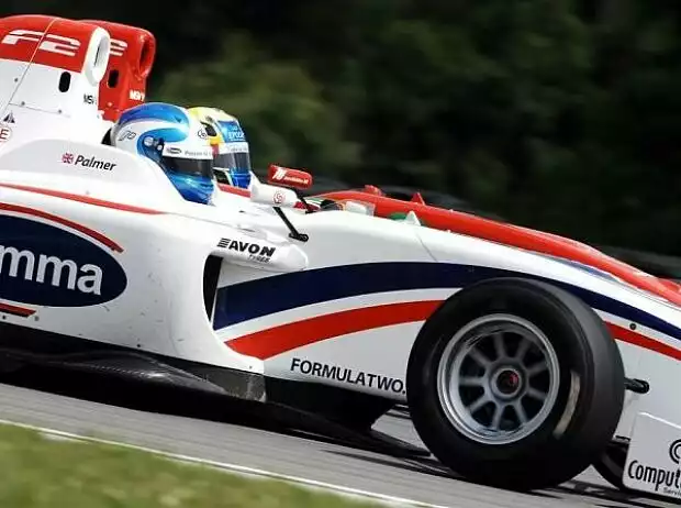Jolyon Palmer Titel-Bild zur News: Jolyon Palmer