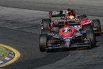 Justin Wilson (Dreyer and Reinbold) jagt Marco Andretti (Andretti) 