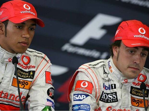 Fernando Alonso, Lewis Hamilton Fernando Alonso, Lewis Hamilton
