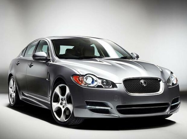 Jaguar XF Diesel S Jaguar XF Diesel S