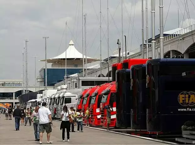 Formel-1-Paddock Titel-Bild zur News: Formel-1-Paddock