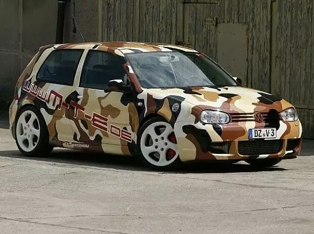 Golf IV R32 Titel-Bild zur News: Golf IV R32