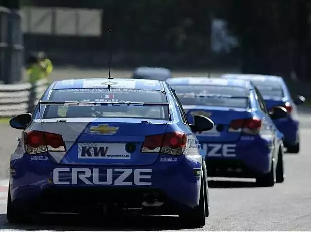 Yvan Muller Titel-Bild zur News: Yvan Muller