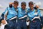 Yvan Muller, Robert Huff und Alain Menu (Chevrolet) bejubeln die Dreifach-Pole