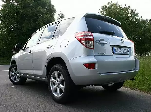 Toyota RAV 4 Titel-Bild zur News: Toyota RAV 4