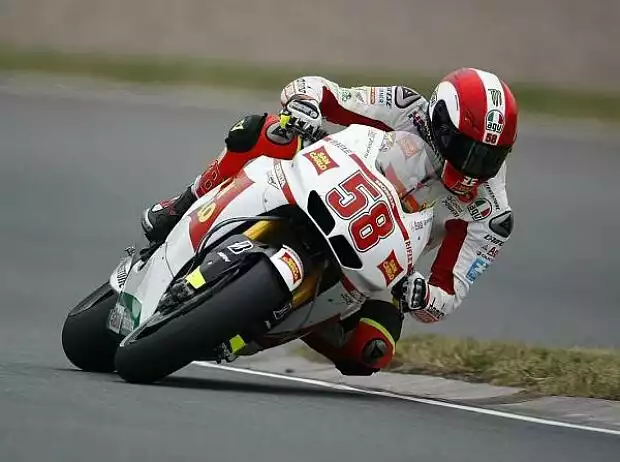 Marco Simoncelli Titel-Bild zur News: Marco Simoncelli