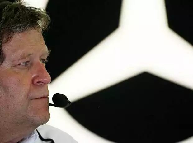 Norbert Haug (Mercedes-Motorsportchef) Titel-Bild zur News: Norbert Haug (Mercedes-Motorsportchef)