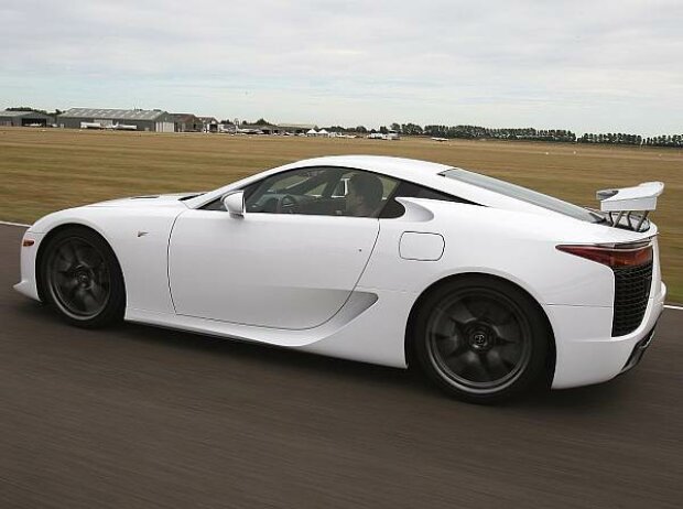 Lexus LFA