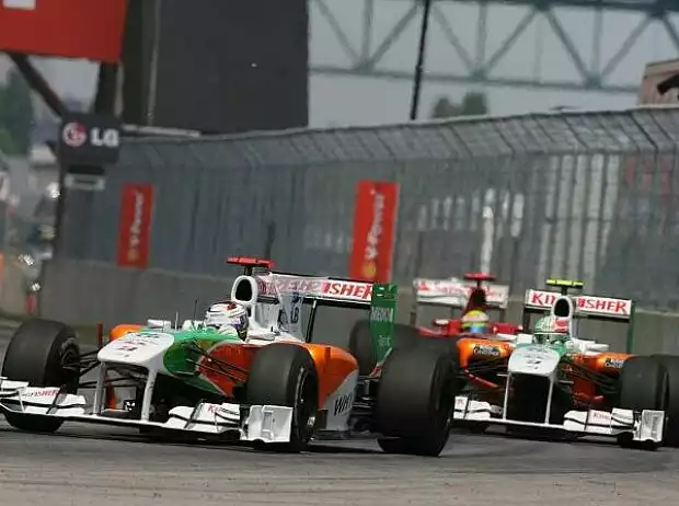 Titel-Bild zur News: Adrian Sutil vor Vitantonio Liuzzi