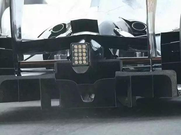 Mercedes-Diffusor Titel-Bild zur News: Mercedes-Diffusor