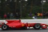 Bild zum Inhalt: Alonso stiehlt Vettel am Freitag die Show