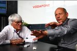 Bernie Ecclestone (Formel-1-Chef) mit Ron Dennis 