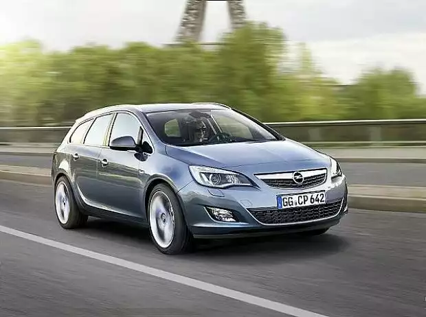 Opel Astra Sports Tourer Titel-Bild zur News: Opel Astra Sports Tourer