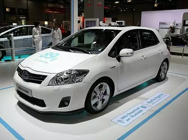 Toyota Auris Hybrid Titel-Bild zur News: Toyota Auris Hybrid
