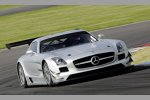 Bernd Schneider bei Testfahrten im SLS AMG GT3