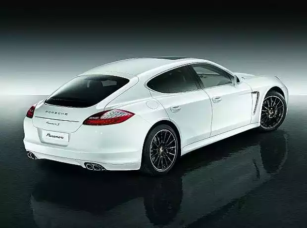 Porsche Panamera Titel-Bild zur News: Porsche Panamera