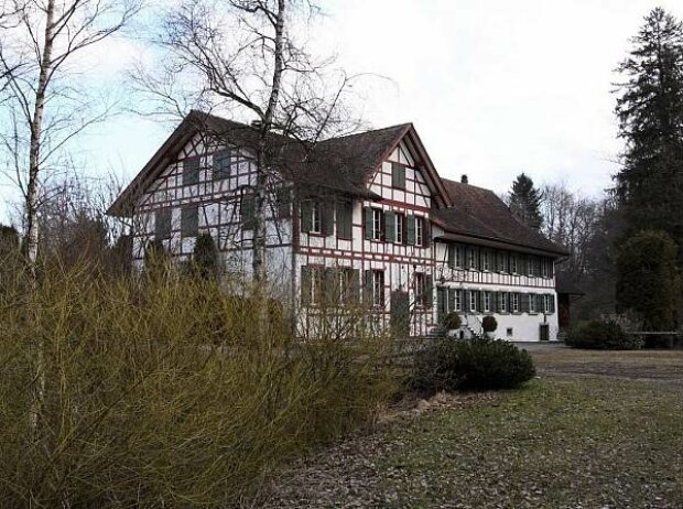 Vettel Mochte Anwesen In Der Schweiz Ausbauen