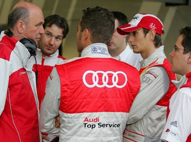 Wolfgang Ullrich (Audi Sportchef), Oliver Jarvis, Timo Scheider Wolfgang Ullrich (Audi Sportchef), Oliver Jarvis, Timo Scheider