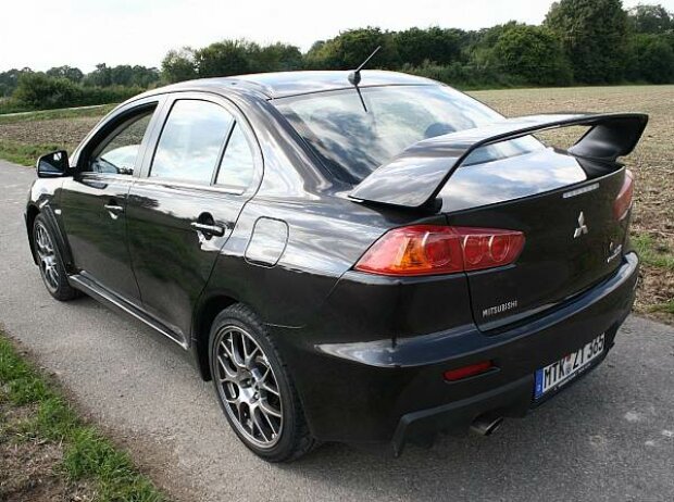 Mitsubishi Lancer Evolution MR