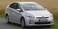 Bild zum Inhalt: In Japan warnt der Toyota Prius bei elektrischer Fahrt