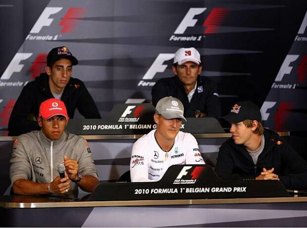 Titel-Bild zur News: Lewis Hamilton, Sébastien Buemi, Michael Schumacher, Pedro de la Rosa und Sebastian Vettel