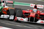 Vitantonio Liuzzi (Force India) und Fernando Alonso (Ferrari) 