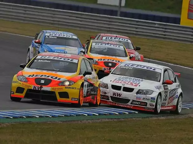 Yvan Muller, Philip Geipel Titel-Bild zur News: Yvan Muller, Philip Geipel