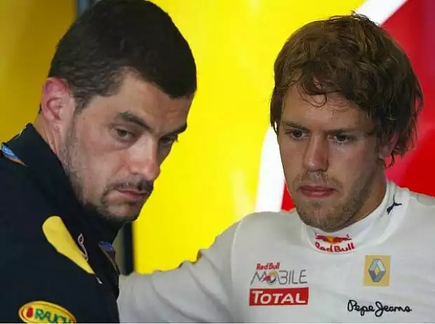 Guillaume Rocquelin und Sebastian Vettel Titel-Bild zur News: Guillaume Rocquelin und Sebastian Vettel