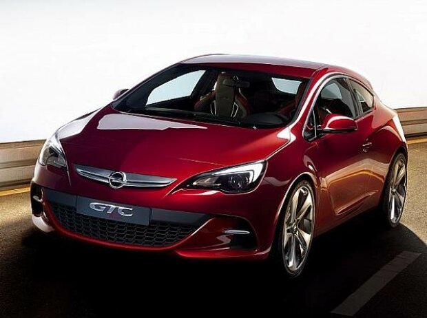 Opel GTC Paris Opel GTC Paris