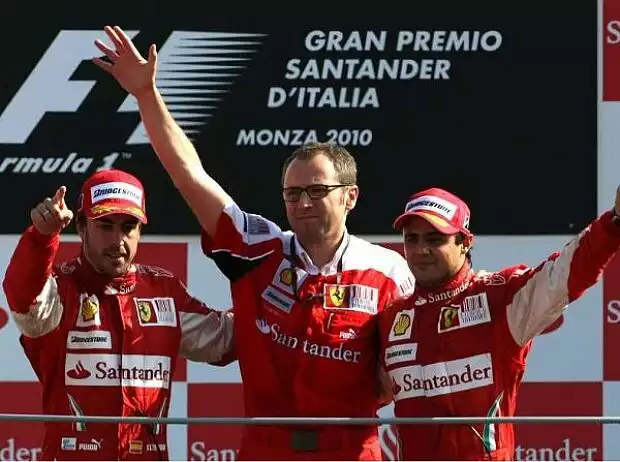 Felipe Massa, Fernando Alonso, Stefano Domenicali (Teamchef) Titel-Bild zur News: Felipe Massa, Fernando Alonso, Stefano Domenicali (Teamchef)