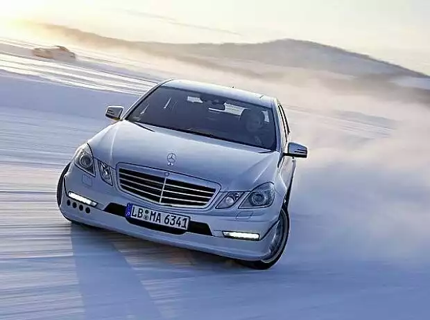 Mercedes-Benz E-Klasse Titel-Bild zur News: Mercedes-Benz E-Klasse
